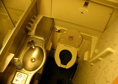 10 weird, wonderful and disgusting things about air travel