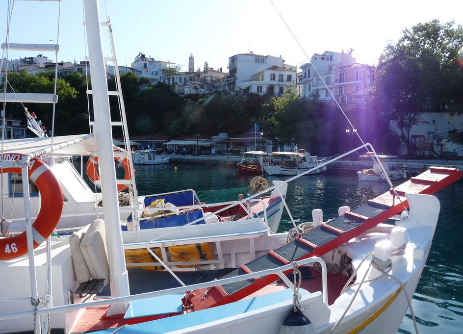 Skiathos boats